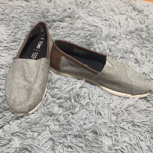 Men’s toms